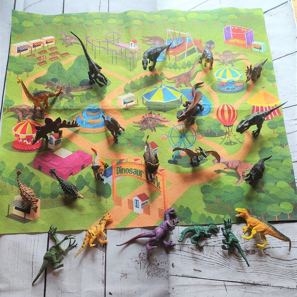 Dinosaur Park Play Mat Children's Felt Pretend Play 31.5”x21.5” 21 dinosaur